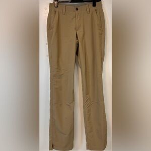 Under Armour Khaki Drive pants with flex waistband Men’s Size 32/34